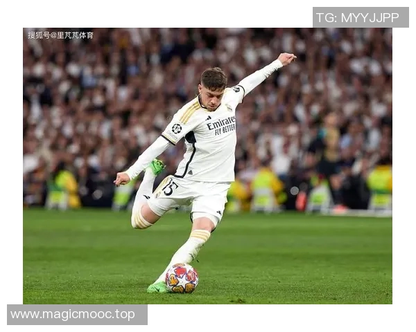 以巴尔韦德为核心构建新时代中场体系探索及其对球队整体战术的影响 以巴尔韦德为核心构建新时代中场体系探索及其对球队整体战术的影响