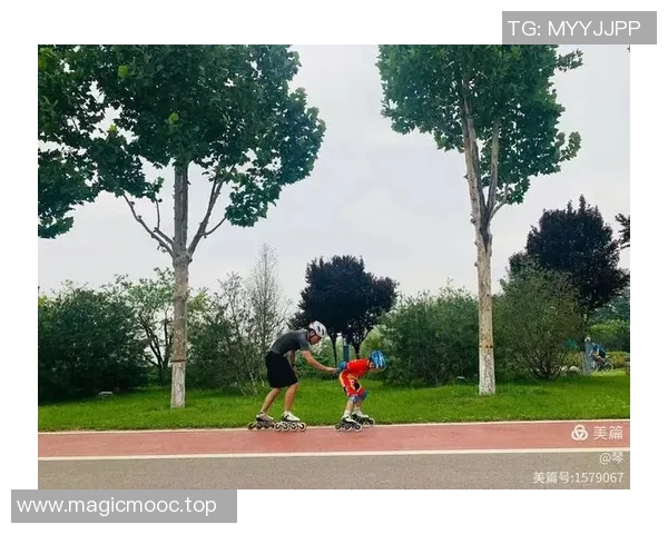 重庆滑板队默契配合探秘：如何在城市街头展现团队精神与技巧